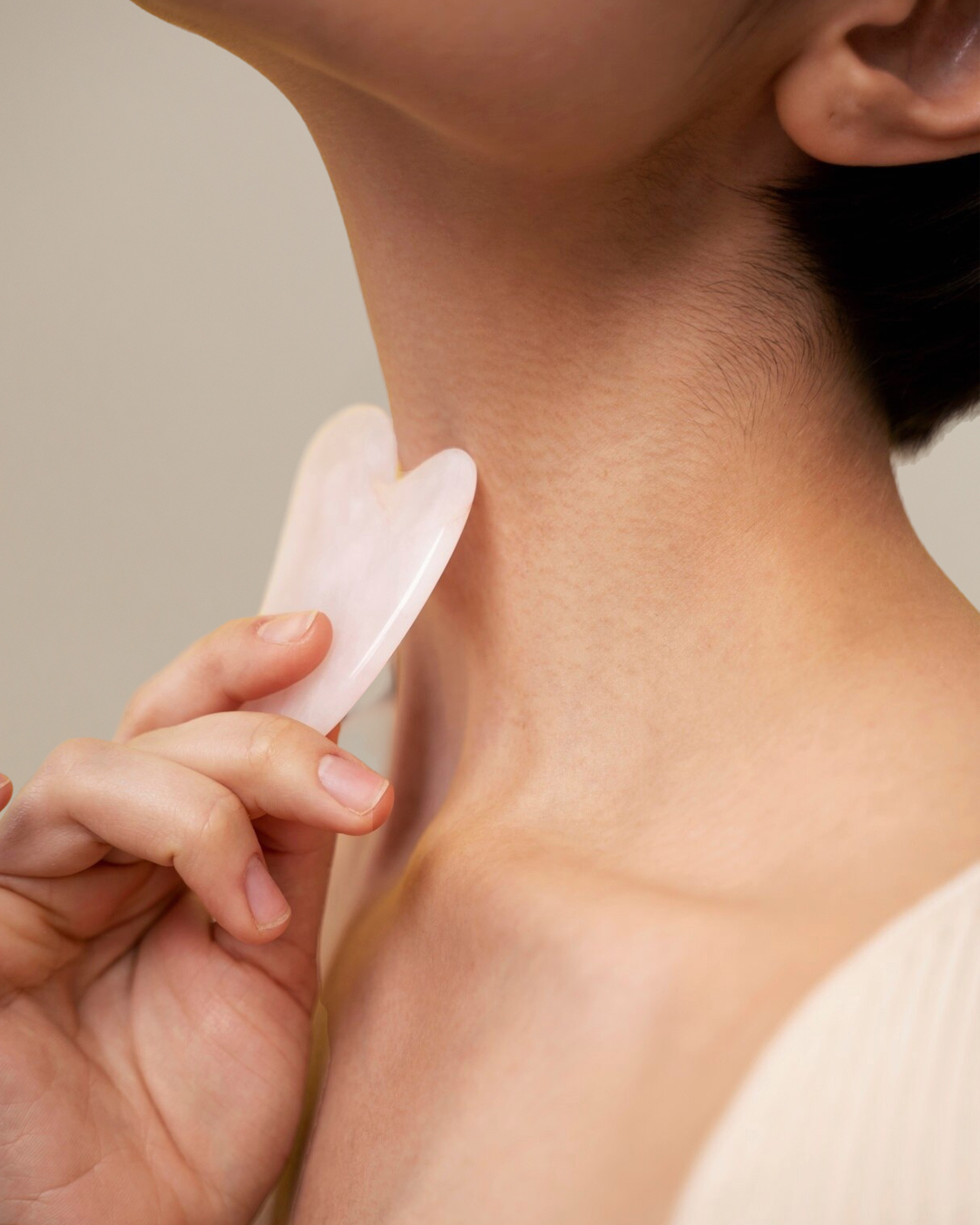 Rose Quartz Gua Sha - Image 3